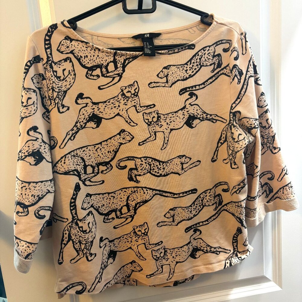 H&M Cheetah Print Cotton XS Top (Cream/Black)
